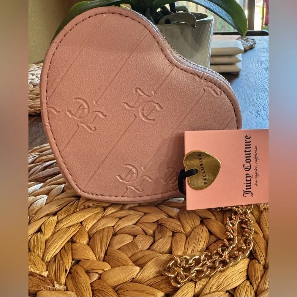 Juicy Couture Drama Queen Heart Coin Case Wallet Wristlet BNWT